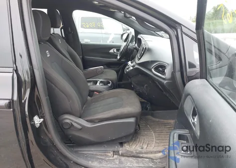 2020 Chrysler Pacifica Touring from USA, damaged, VIN 2C4RC1FG5LR150544